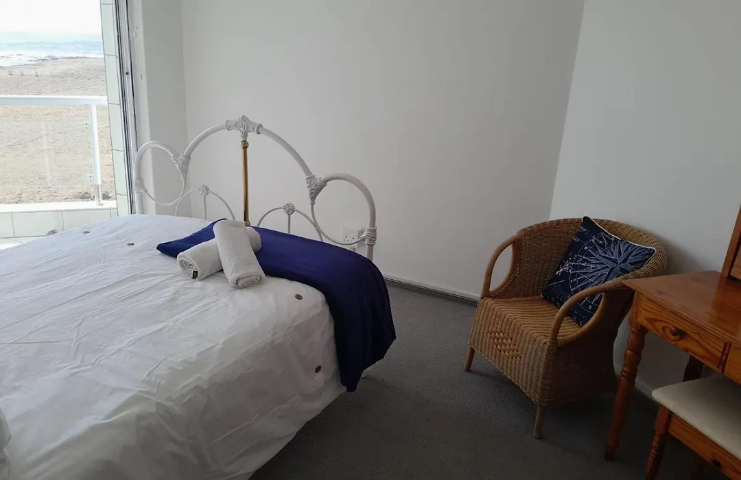 Camere Da Letto On-The-Beach Self Catering-1