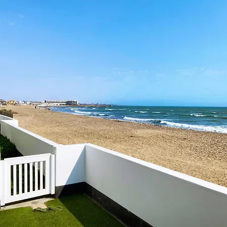 Camere Da Letto On-The-Beach Self Catering-3
